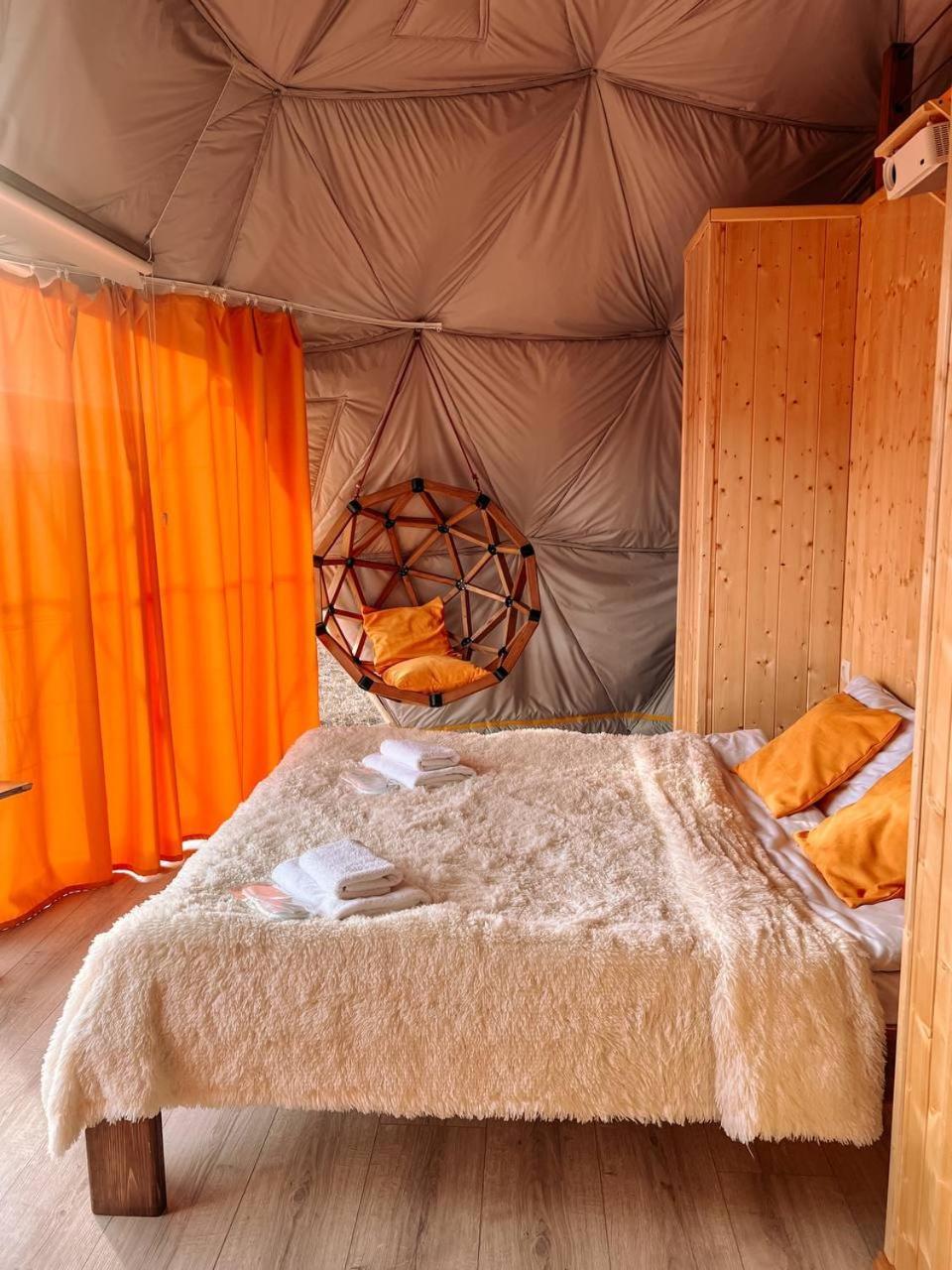 Glamping Park Hotel Shahumyan Екстериор снимка